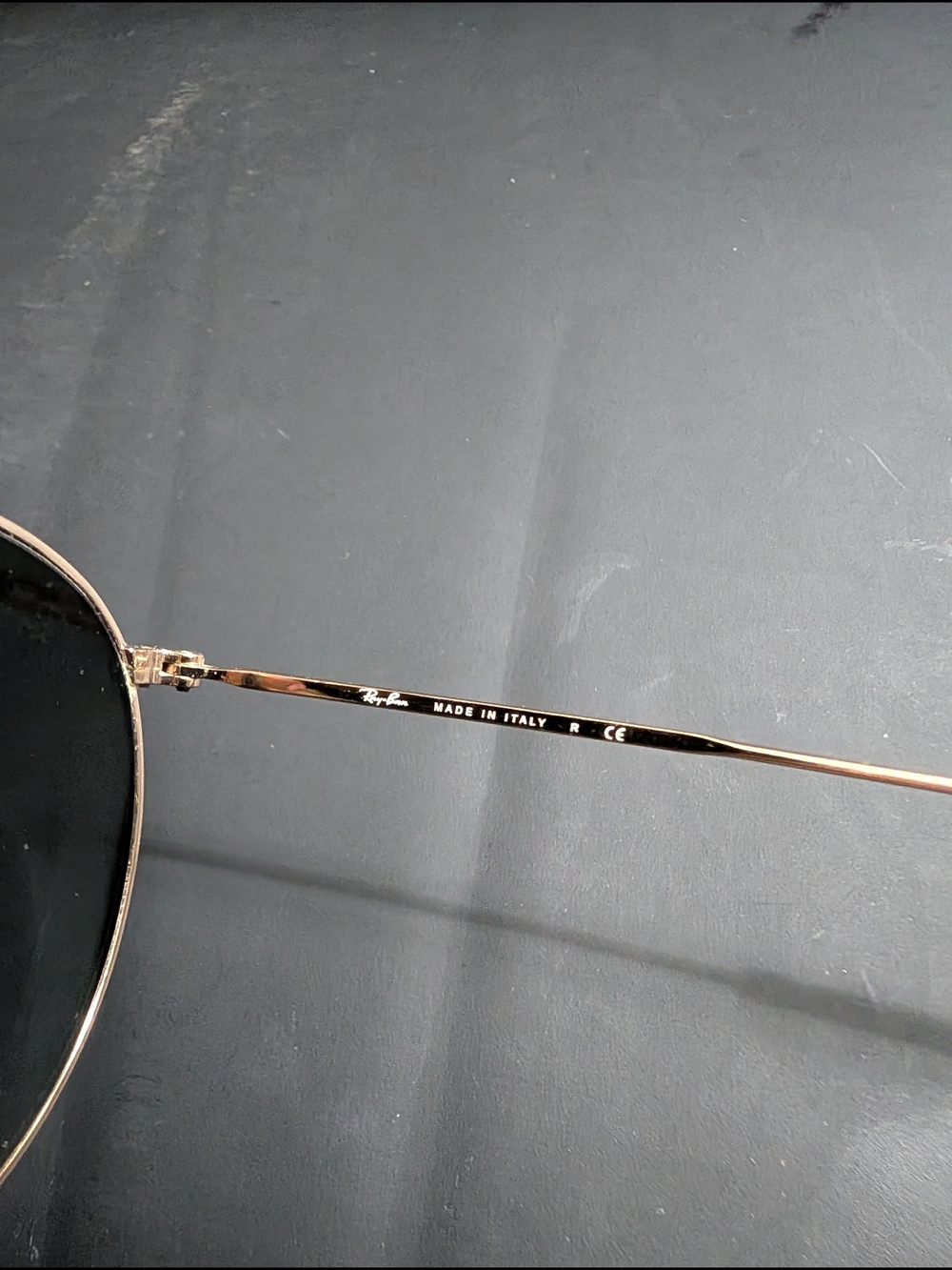 Ray-Ban Round Metal Sunglasses in Gold - Picture 5 of 7